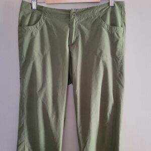 Patagonia Hiking Quick Dry Cropped Pants Size 14